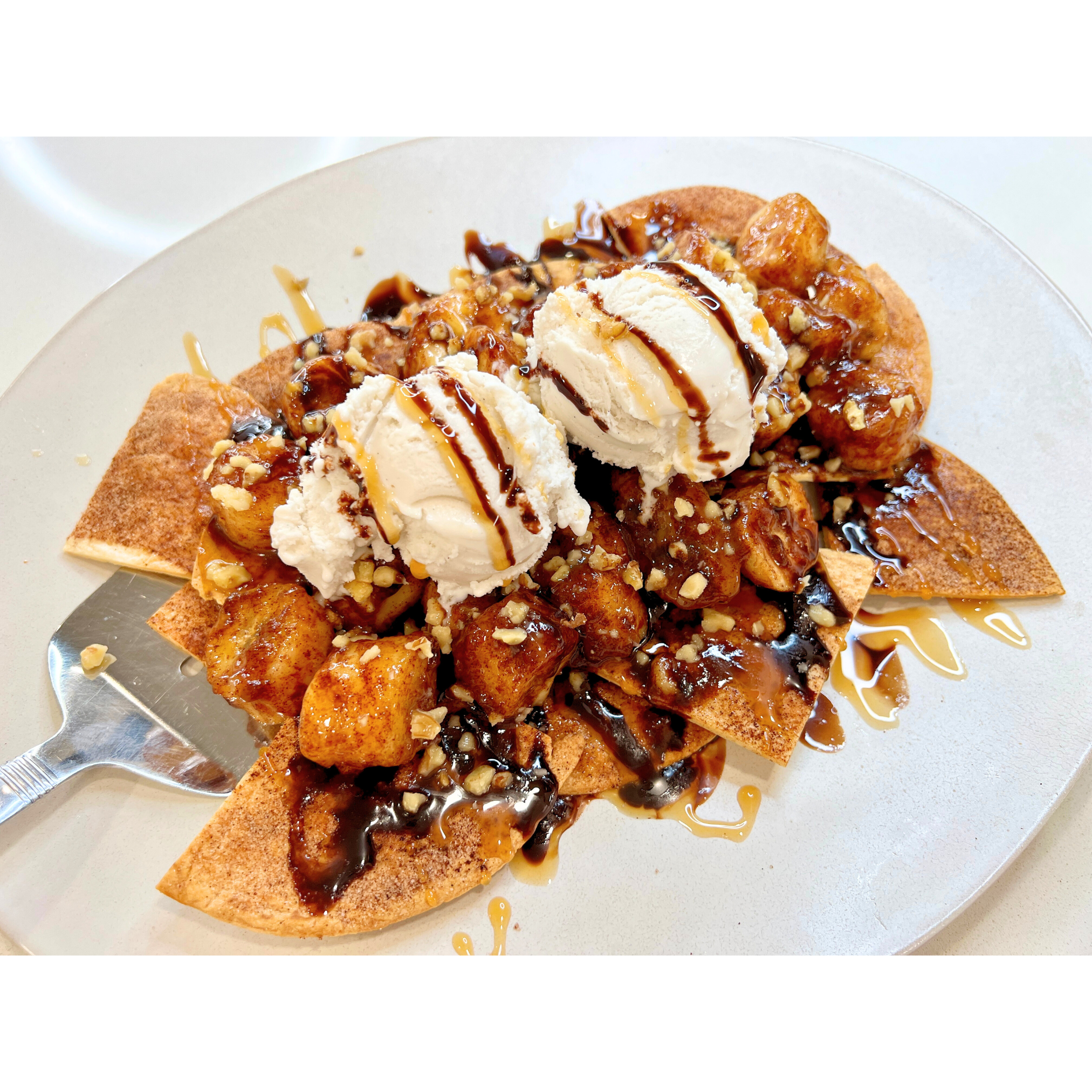 Banana Fosters Nachos